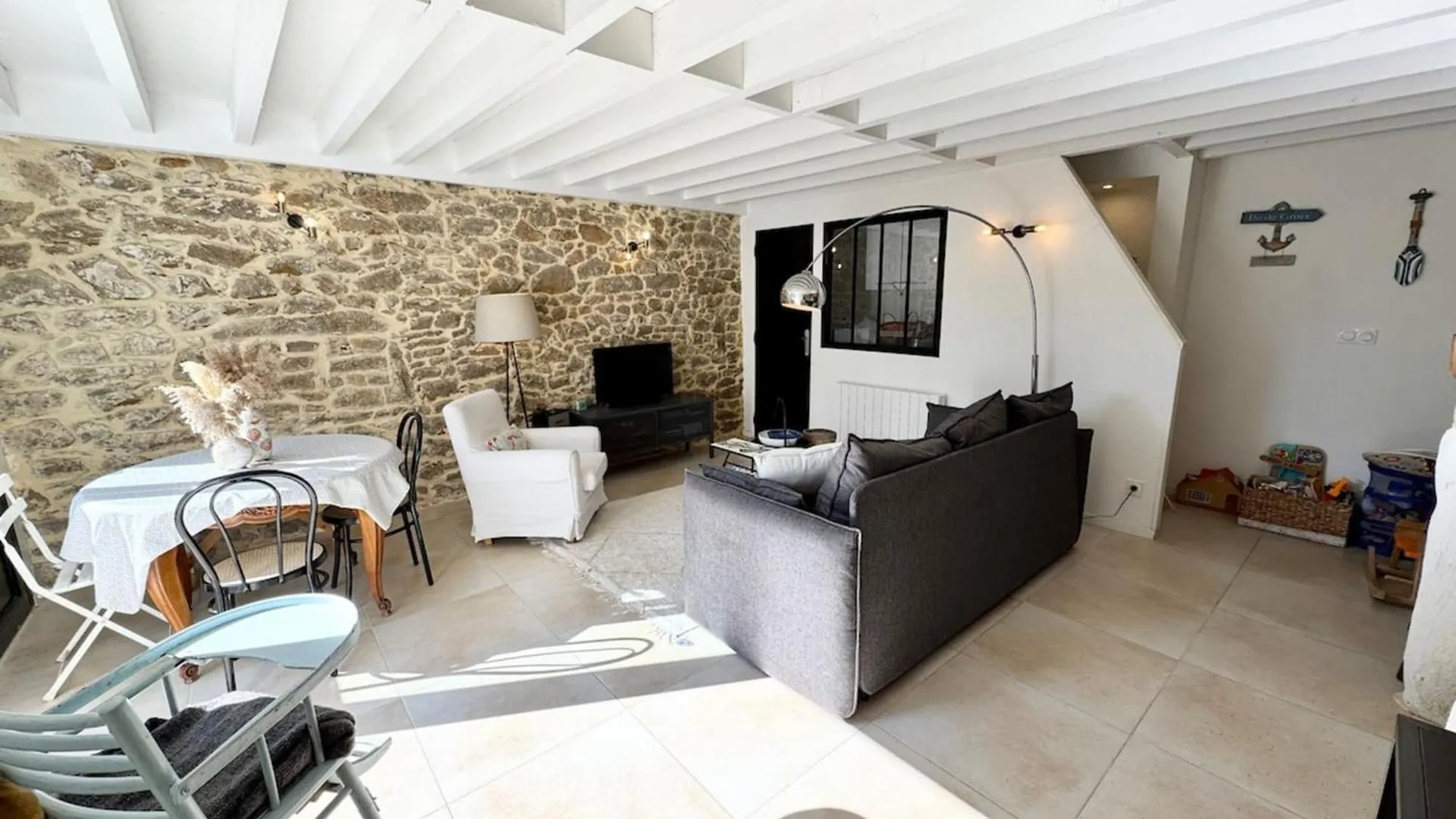 Holiday home Maison De Charme Renovee- Jardin - 5Min Des Plages Arzon